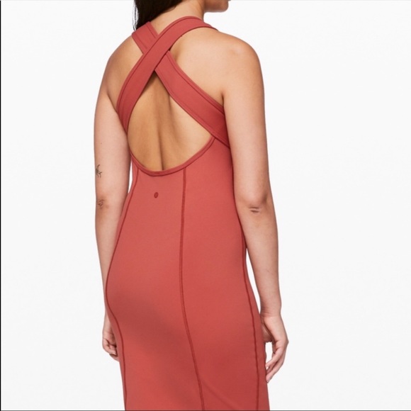 Lulu lemon dress size 6 - Picture 2 of 4